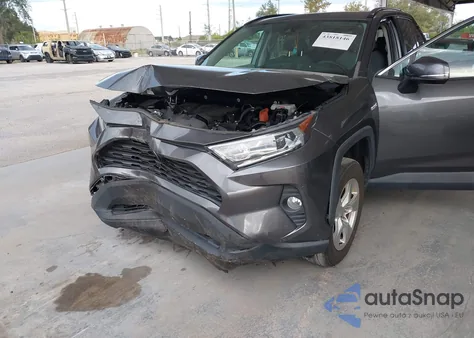 2021 Toyota Rav4 Hybrid Xle z USA, uszkodzony, nr VIN 4T3RWRFV3MU037722